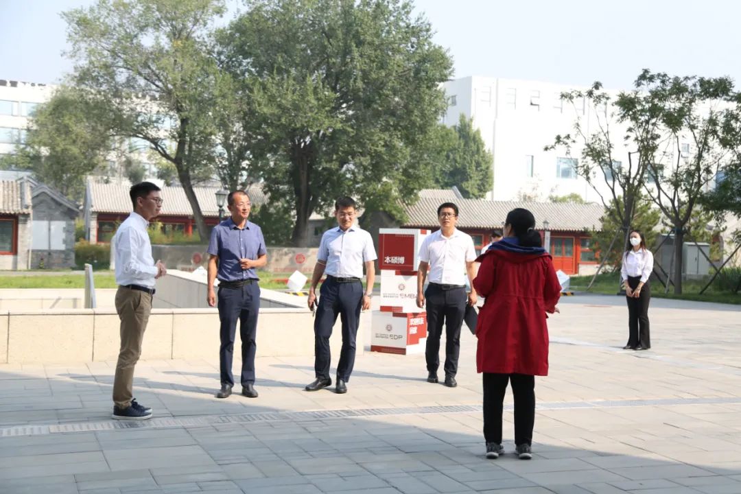 熱烈祝賀！社科賽斯創(chuàng)始人、董事長甄誠先生，社科賽斯總裁兼黨支部書記李發(fā)進先生，受邀訪問北大國發(fā)院！