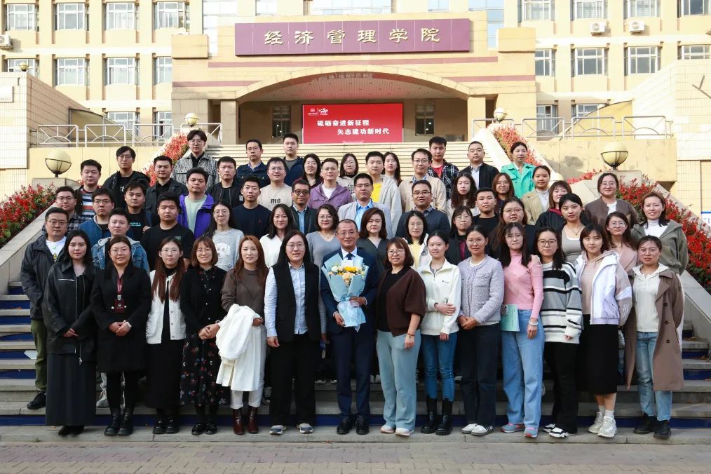 社科賽斯考研董事長甄誠先生應邀為河北工業大學MBA帶來專題講座！